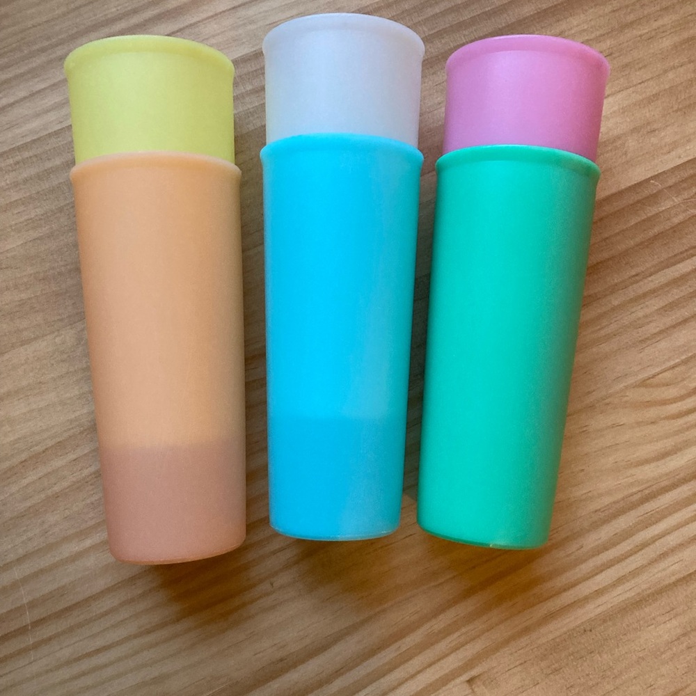 Vintage Tupperware Tumblers Set 16oz